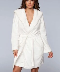 Be Wicked Janet Robe White Robes