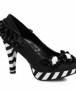 Ellie Shoes Flower With Skull Pump