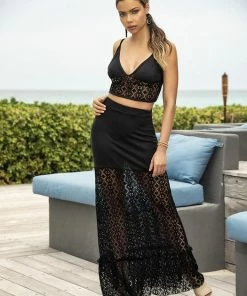Espiral Black Crochet Netting Top And Skirt Set