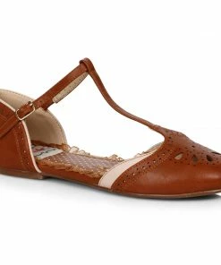 Ellie Shoes T-Strap Flat Shoe With Cutout Decor