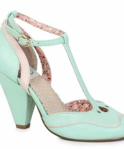 Ellie Shoes Closed Toed Shoe With Strap