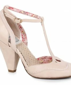 Ellie Shoes Closed Toed Shoe With Strap